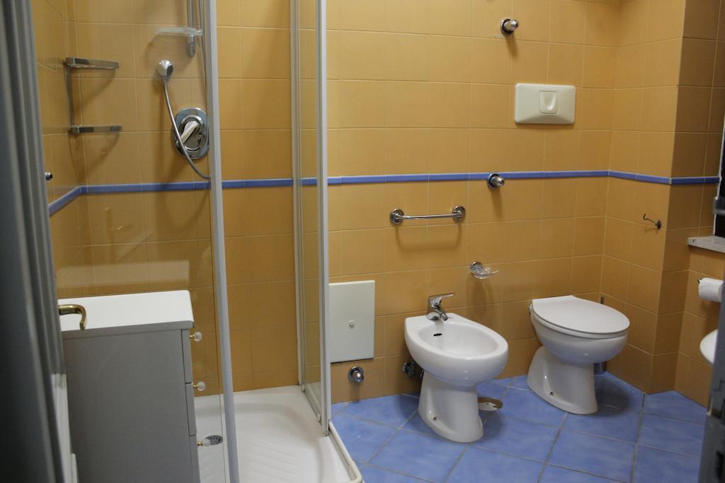 Ancelle Sorrento - Casa D'Accoglienza Hotel Castellammare di Stabia Kültér fotó