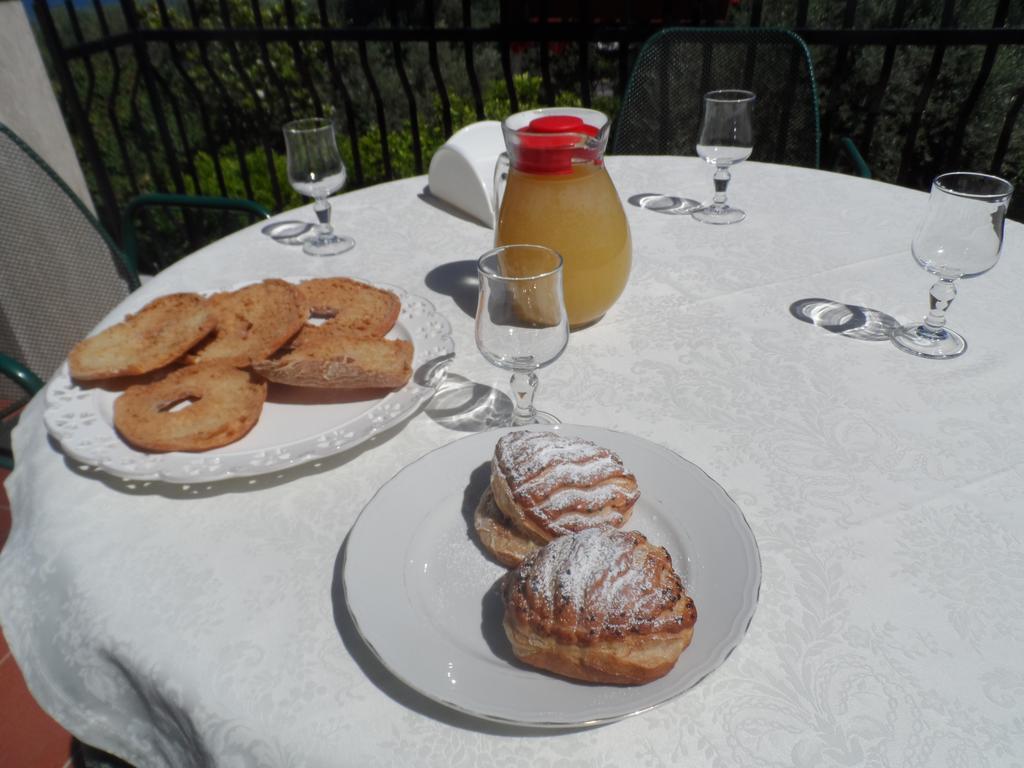 Ancelle Sorrento - Casa D'Accoglienza Hotel Castellammare di Stabia Kültér fotó